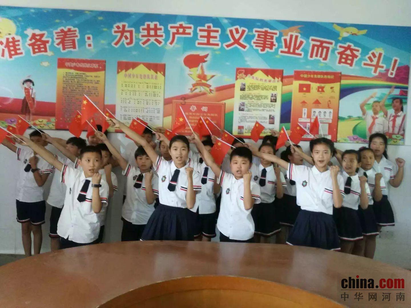 分析八字为什么要“定格局”先确定八字的太极点，才有格局的成败游戏画面